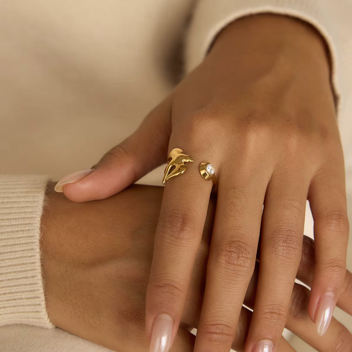 ANILLO PALOMA CIRCONITA