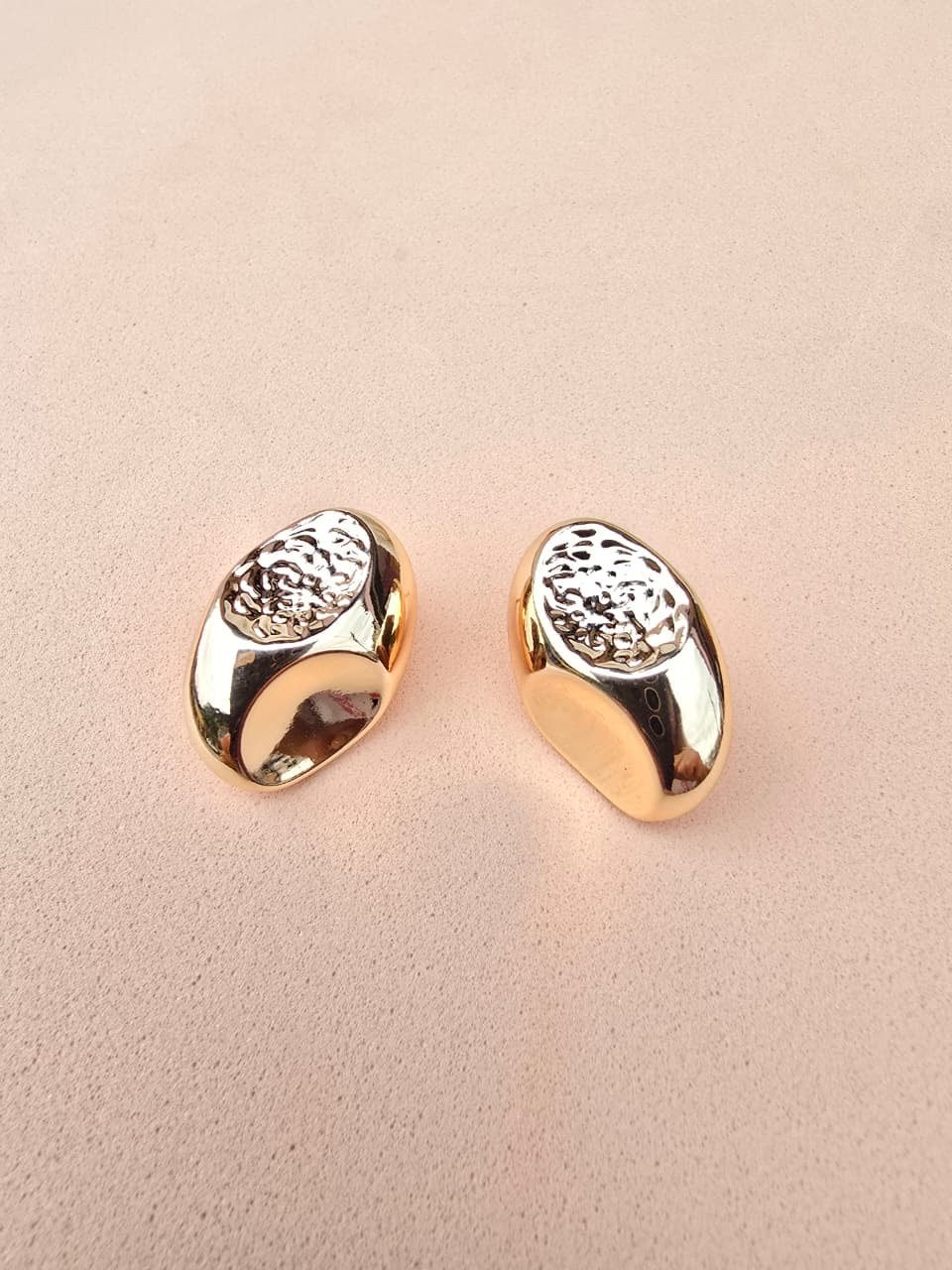 ARETES VALERY