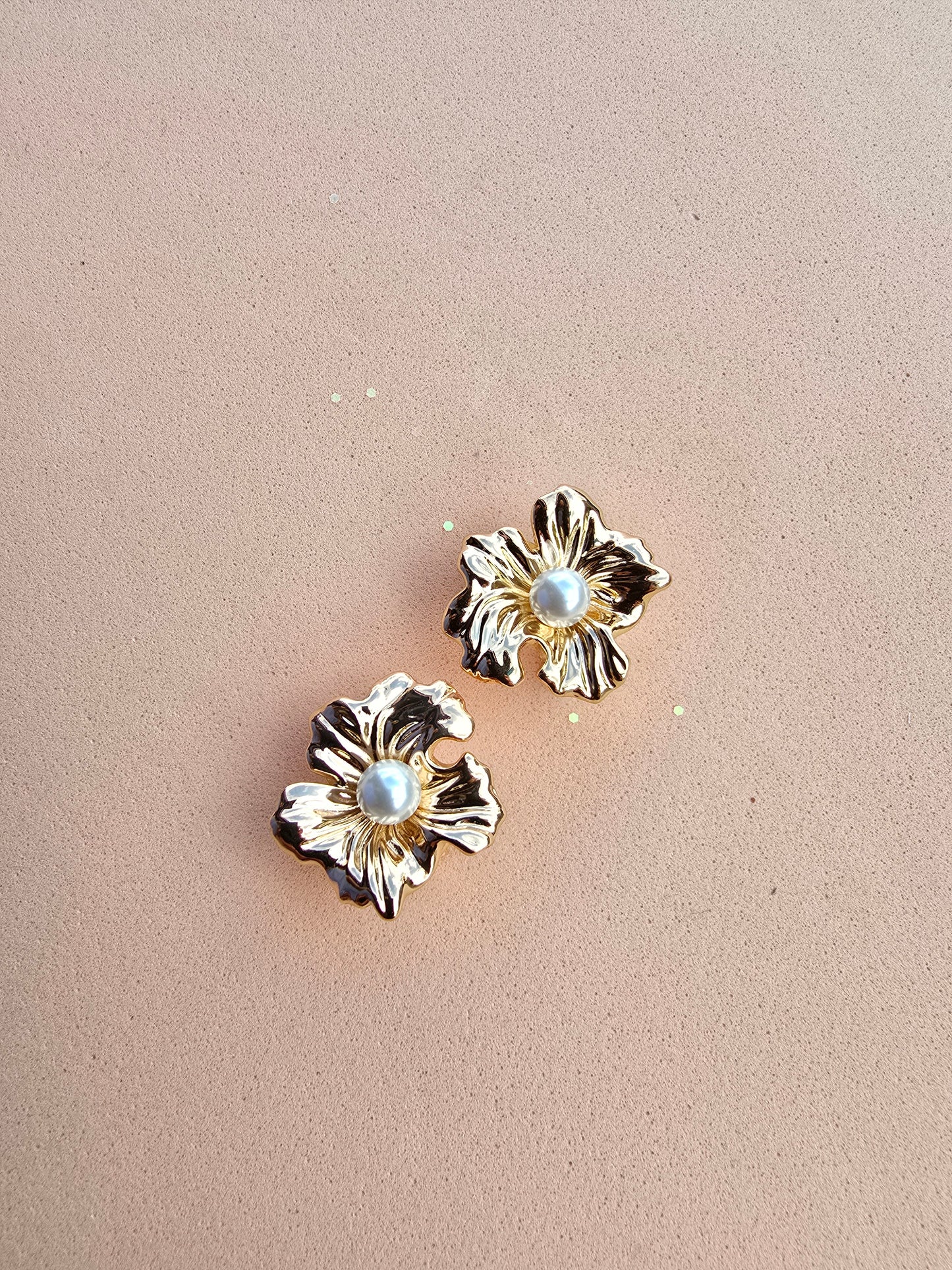 ARETES BLOSSOM