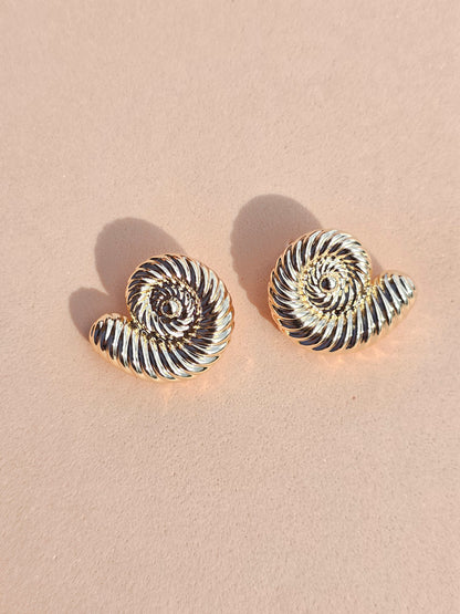 ARETES CARACELLE