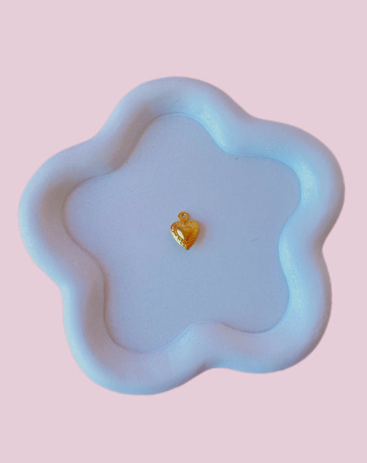 CHARMS AURA