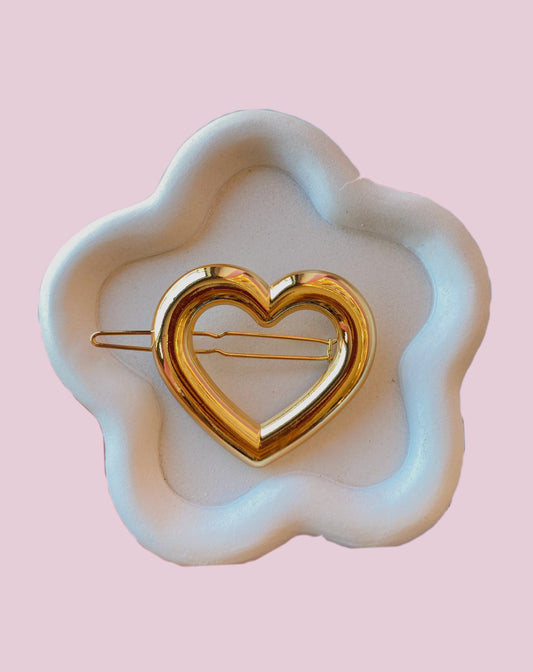 HAIR CLIPS HEART