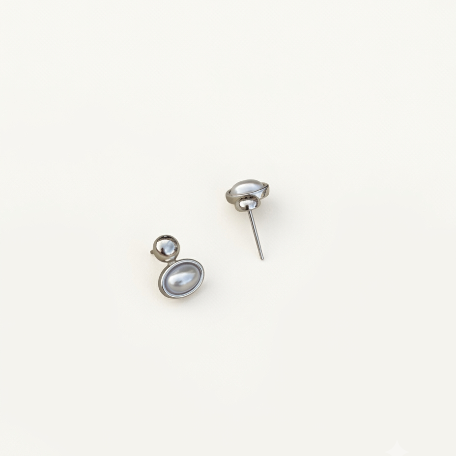 ARETES PERLA OVALADA