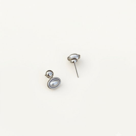 ARETES PERLA OVALADA