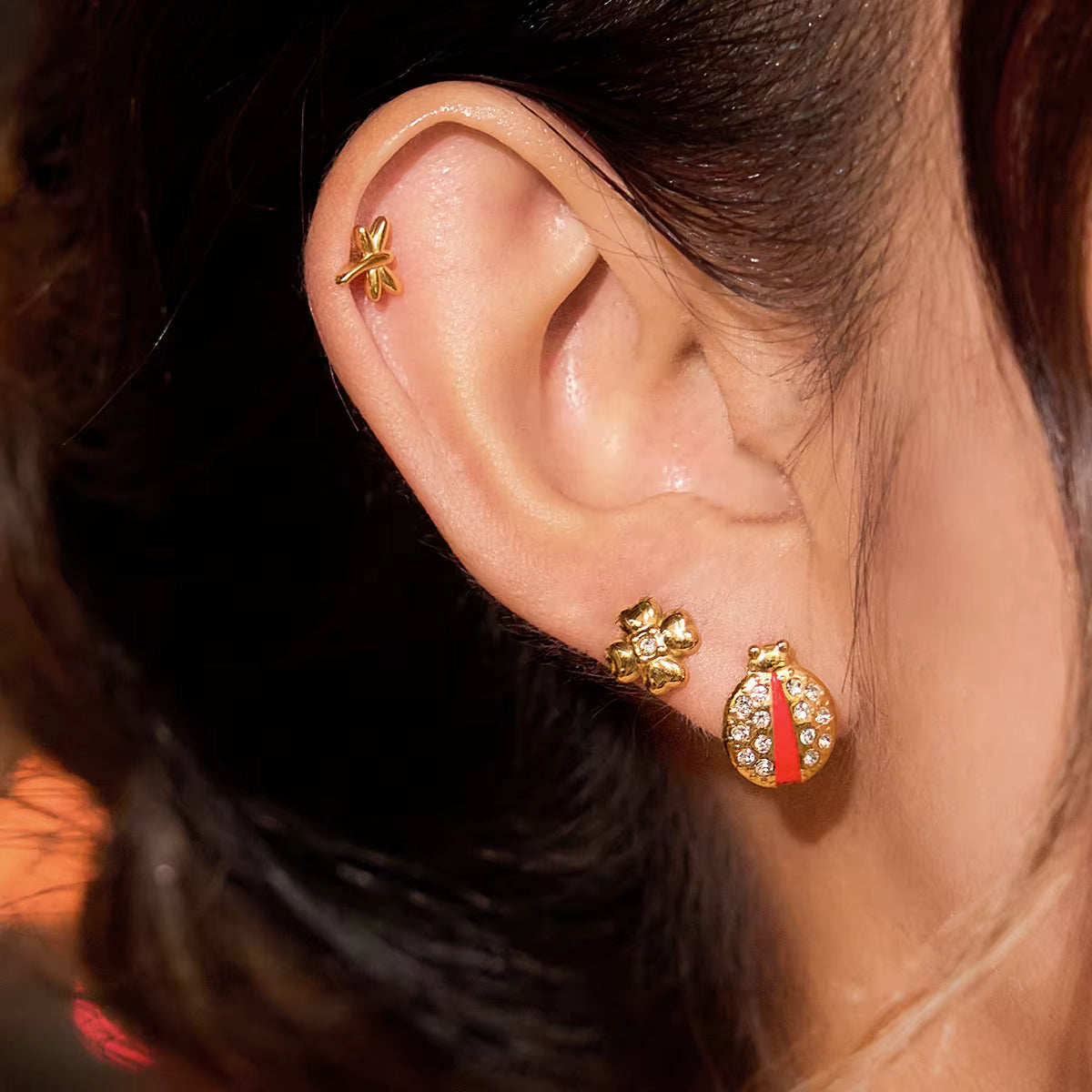 SET ARETES TREBOL MARIQUITA