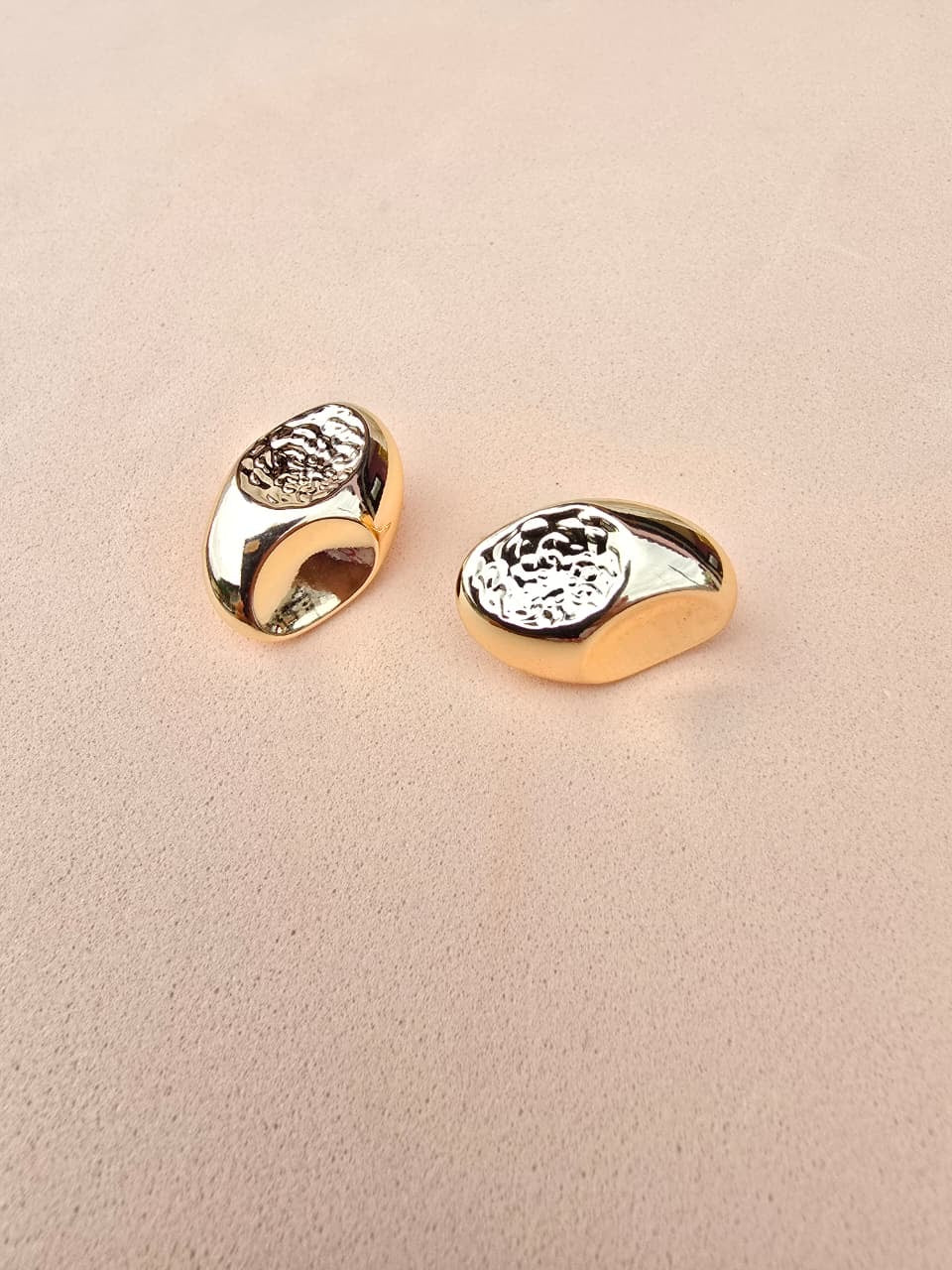 ARETES VALERY